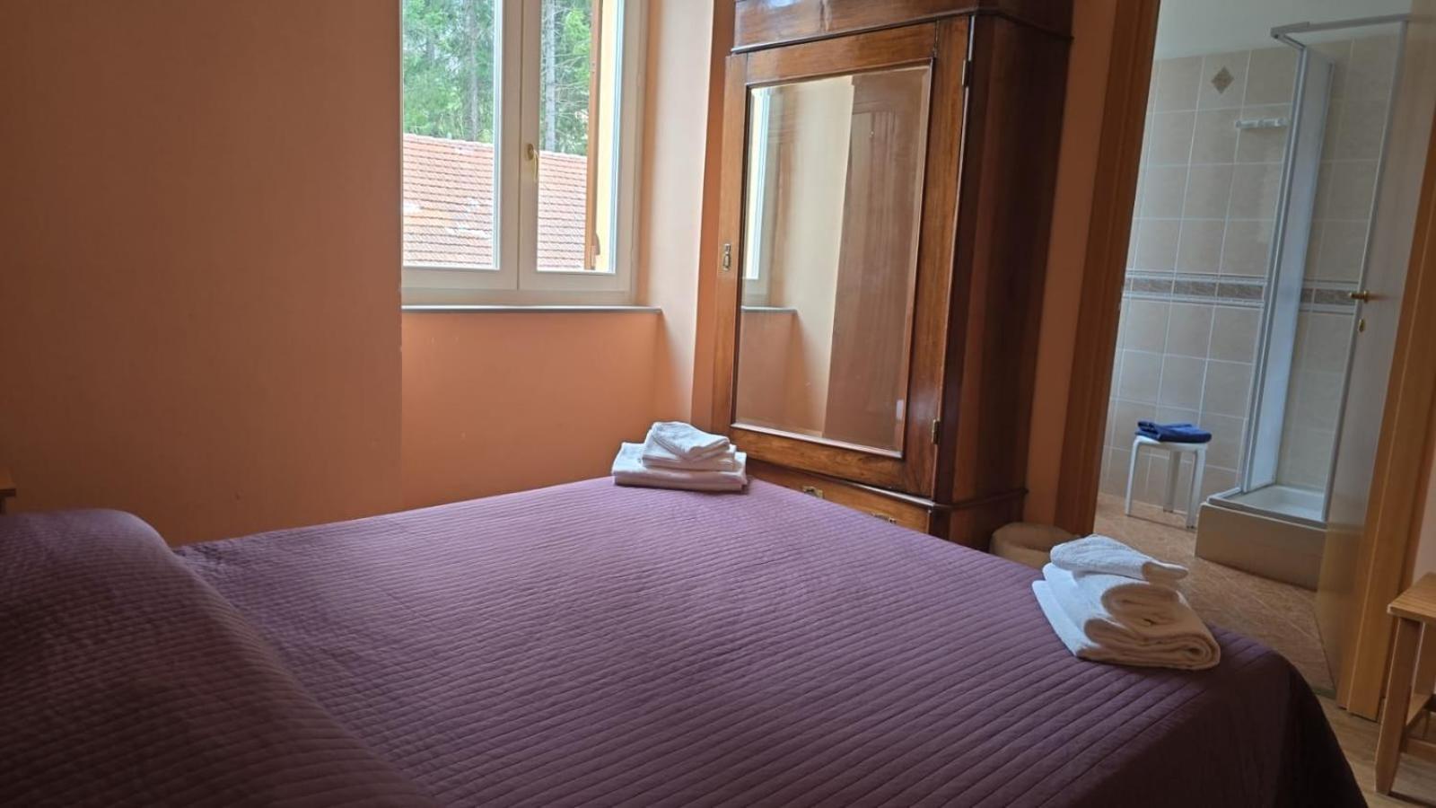 Albergo Minetto Martina Olba Exteriör bild